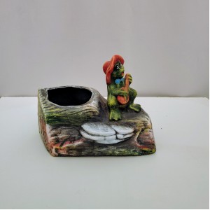 Κορμός με βατραχο