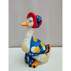 Πάπια με καπέλο 